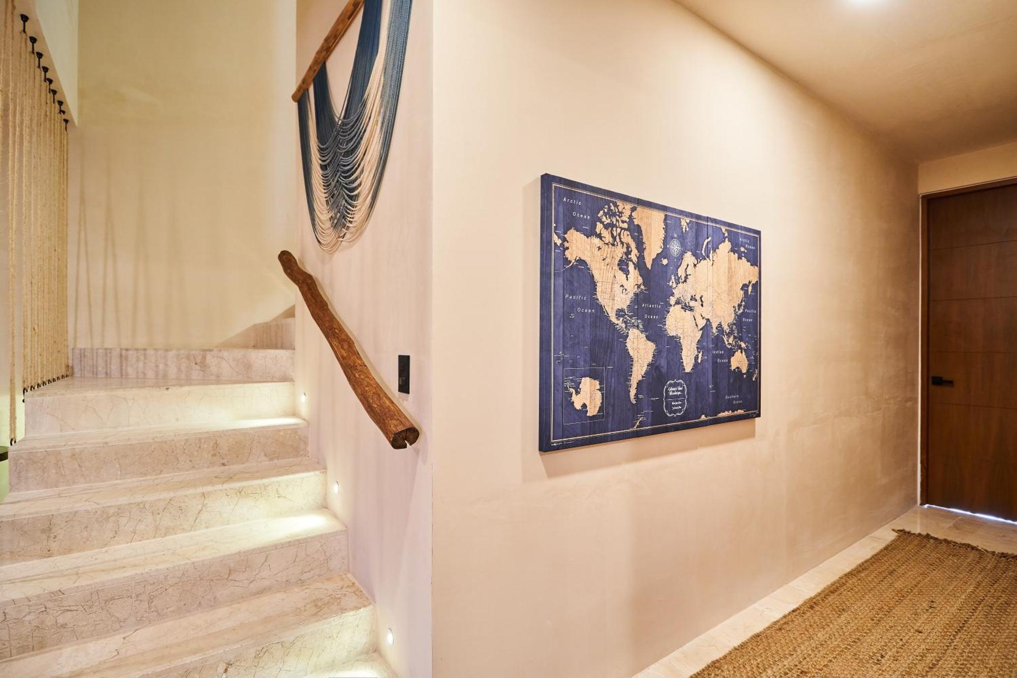 Spacious & Comfy Penthouse Oasis With Plunge Pool *