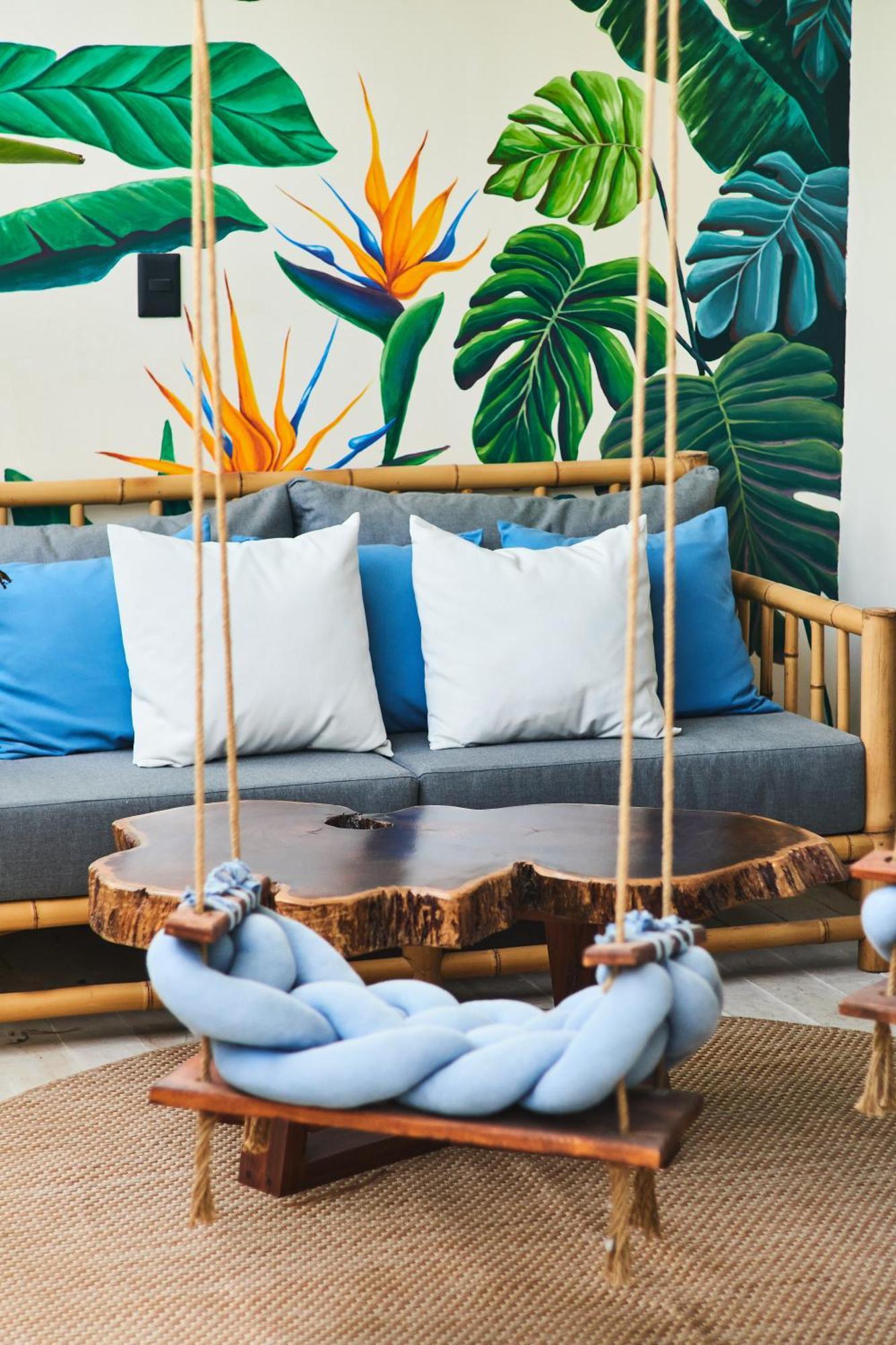 Spacious & Comfy Penthouse Oasis With Plunge Pool *